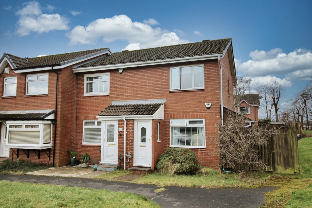 Auchinleck Avenue, Glasgow G33 1QQ
