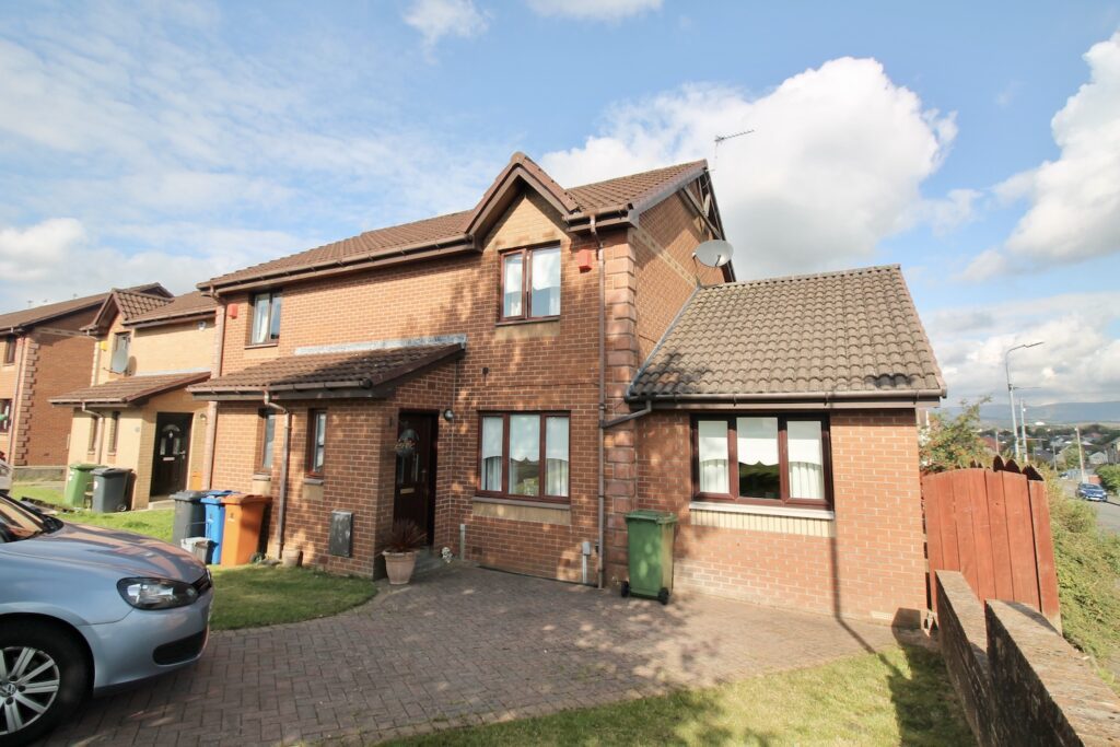 2 Sinclair Gardens, Bishopbriggs G64 1NU