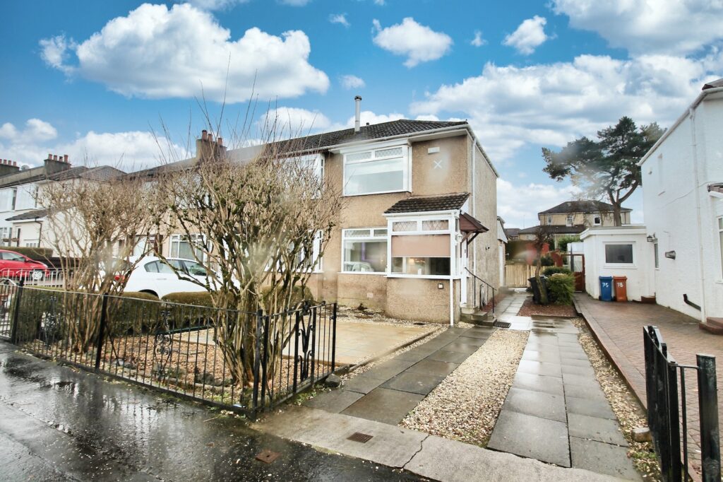 Beaufort Gardens Bishopbriggs G64 2DQ