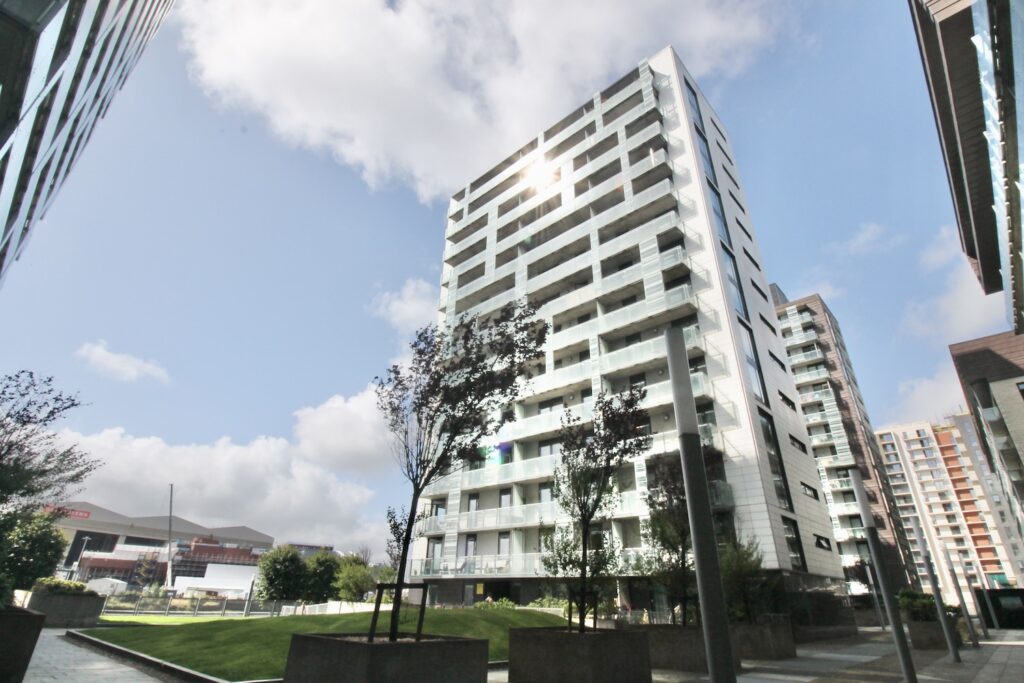 Meadowside Quay Walk Glasgow G11 6DL
