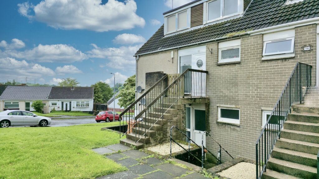 Glendale Drive Bishopbriggs G64 1LA