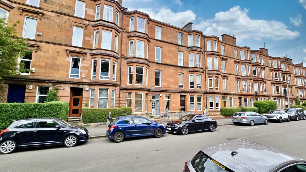 Waverley Gardens Shawlands, Glasgow G41 2DN
