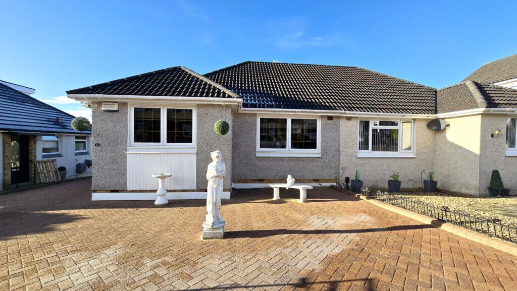 Broadleys Avenue Bishopbriggs G64 3AG