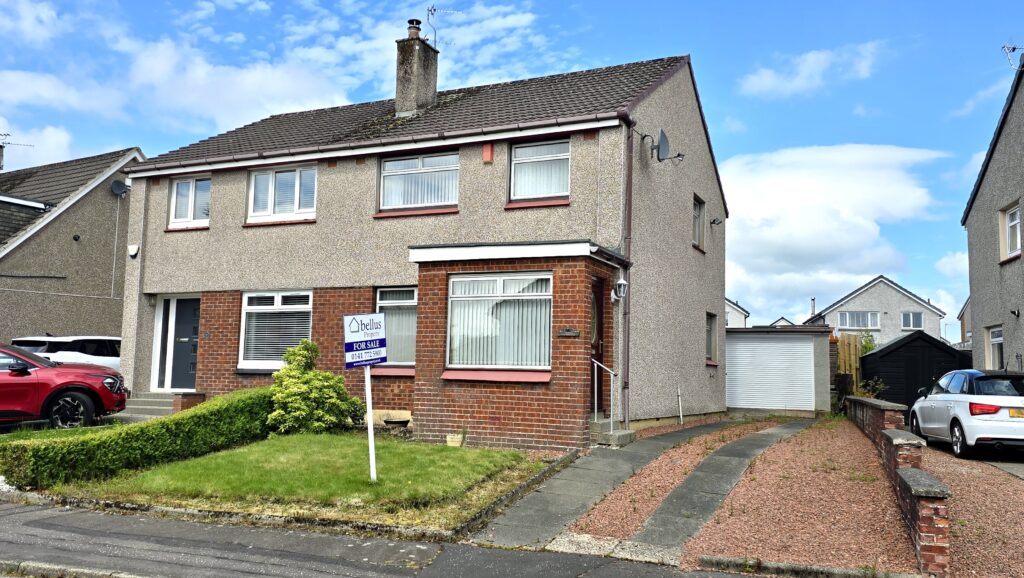 Heriot Crescent Bishopbriggs G64 3NG